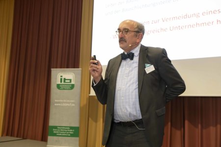 Prof. Dr. Jürgen Ulrich zu Strategien der Streitvermeidung.